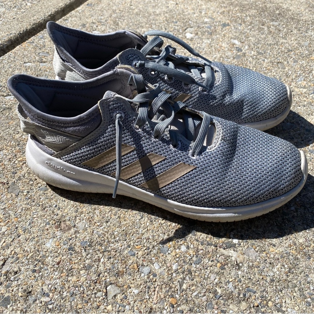 4/$20 Adidas Cloudfoam Gray Sneakers Women’s 7.5